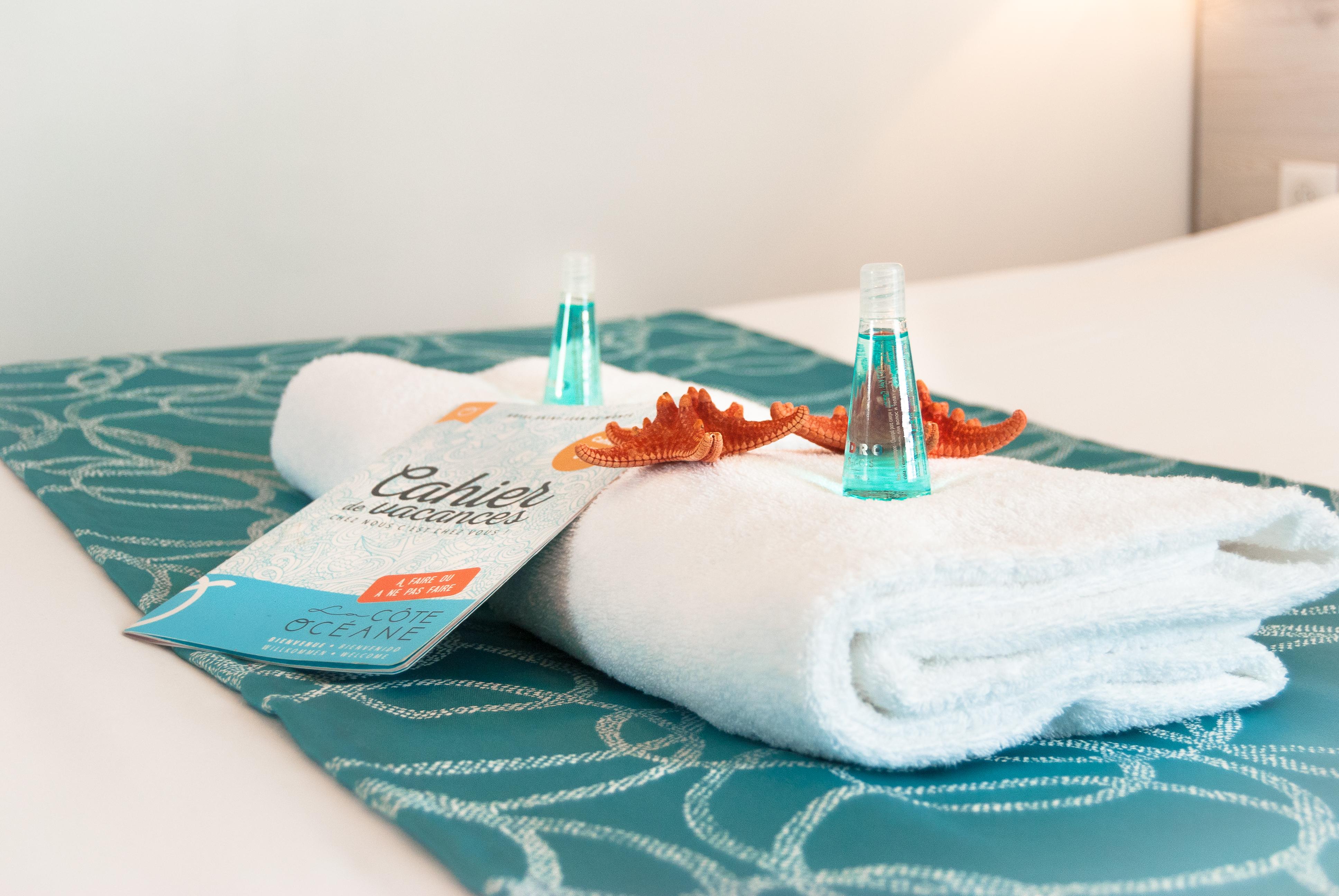 סן ז'אן דה מון Hotel La Cote Oceane- 250 M Plage מראה חיצוני תמונה